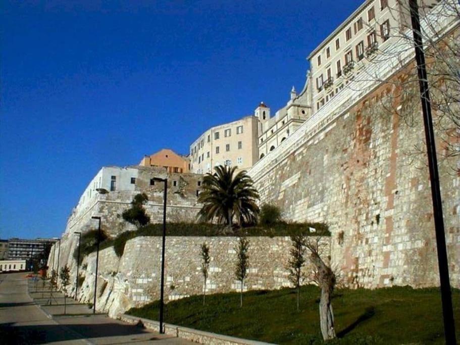 Kiristeva Casa Vacanze Centro Storico Sardegna Per Turismo Lavoro O Studio Apartamento Cagliari