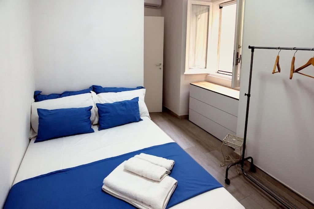 Kiristeva Casa Vacanze Centro Storico Sardegna Per Turismo Lavoro O Studio Cagliari
