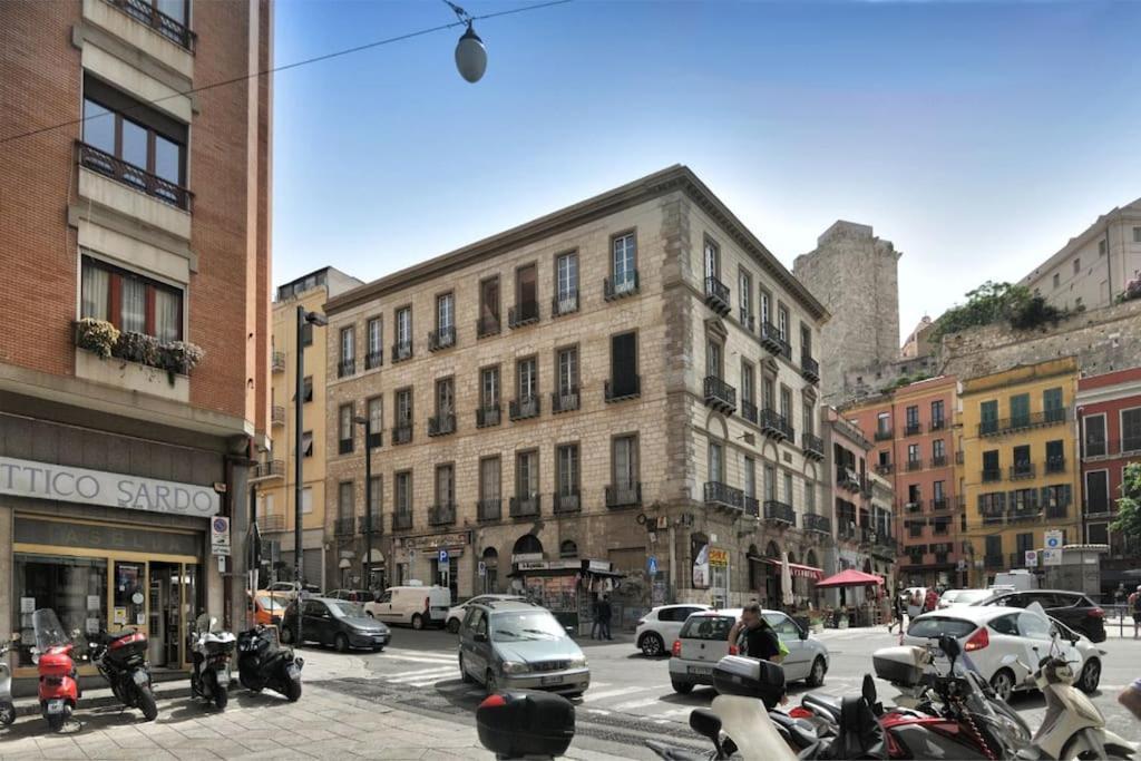 Apartamento Kiristeva Casa Vacanze Centro Storico Sardegna Per Turismo Lavoro O Studio Cagliari